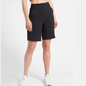 Athleta Cosmic Bermuda Shorts Size 14